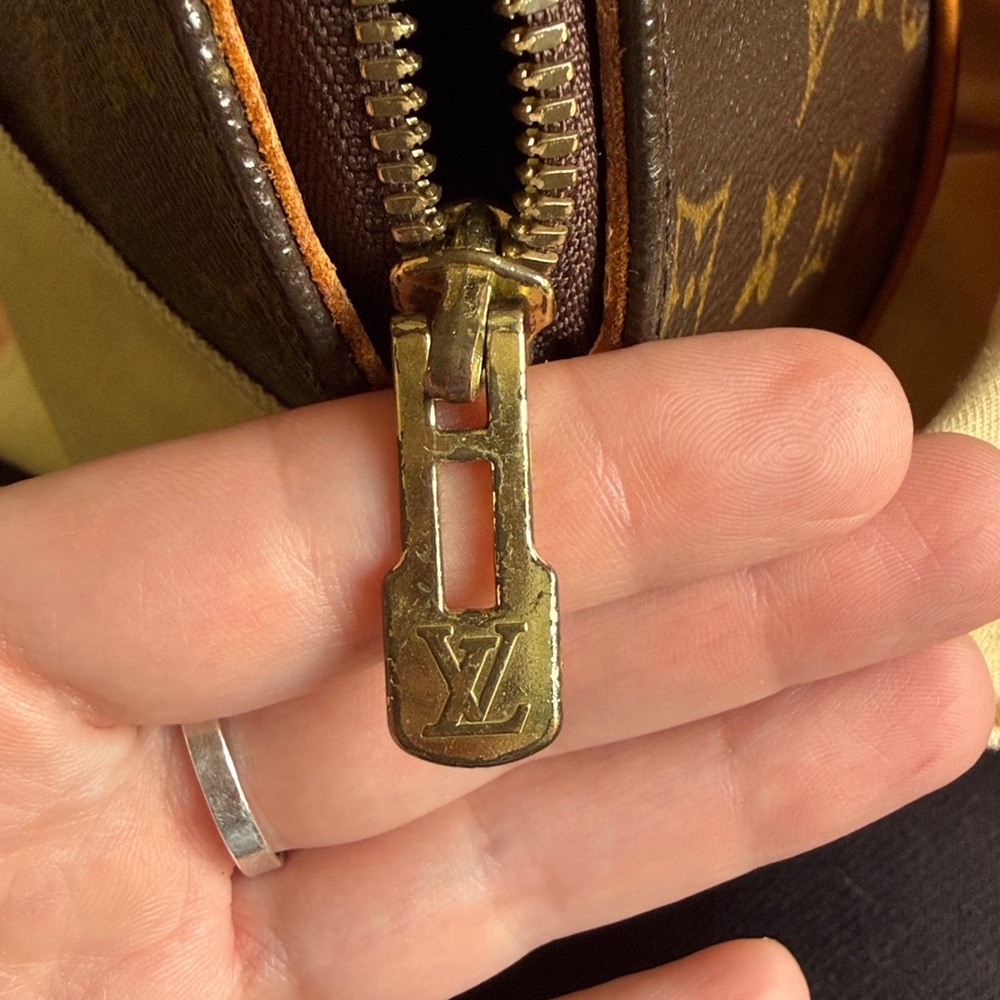 Louis Vuitton Brown Monogram Tote - Picture 11 of 11